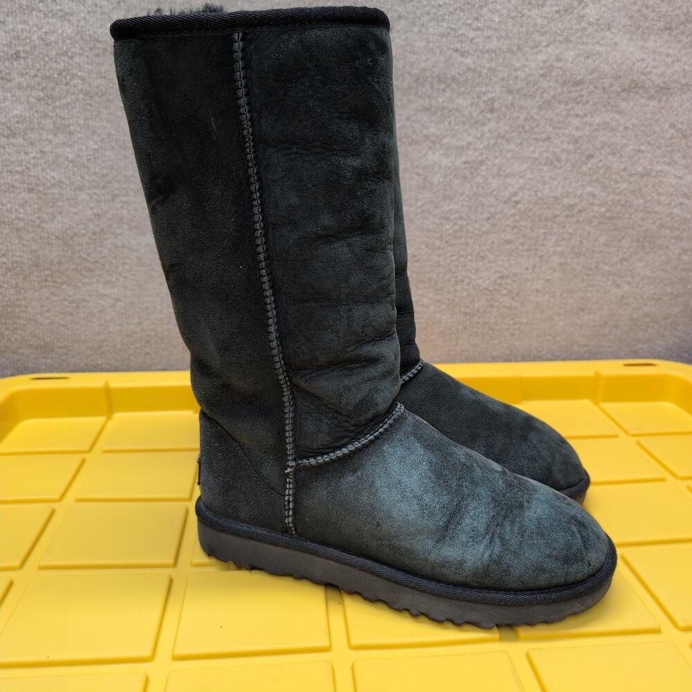 UGG Classic Tall II Women's Black Boots Shearling Lined Winter Size 7 1016224